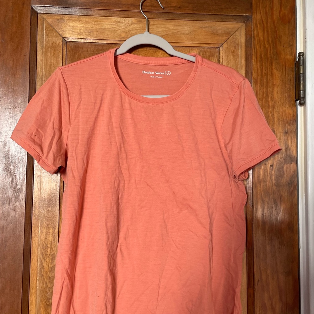 Outdoor Voices Women’s Peach Short Sleeve Tee